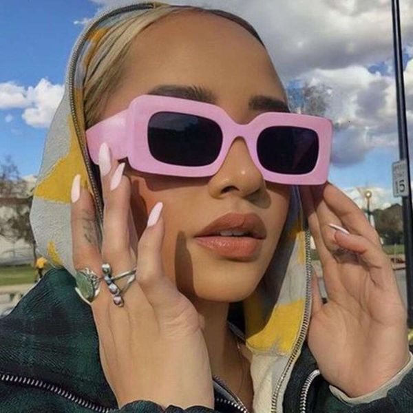 narrow framed wide legged millennium babe sunglasses fashionable small vintage jelly glasses trendy, White;black
narrow framed wide legged millennium babe sunglasses fashionable small vintage jelly glasses trendy, White;black