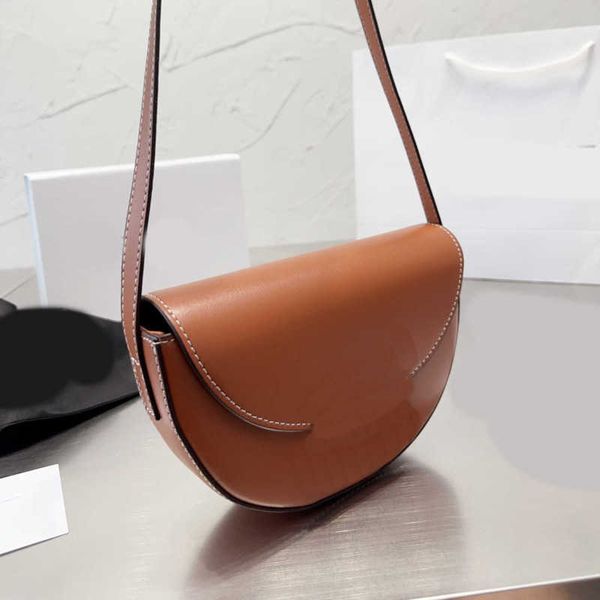 ce designer bag brown crossbody bags wallet women saddle clutch strap shoulder bags fashion single messengers bag purse 230715
ce designer bag brown crossbody bags wallet women saddle clutch strap shoulder bags fashion single messengers bag purse 230715