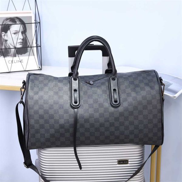 men's boarding travel portable short distance business trip large capacity women's luggage sports and fitness bag off wholesale
men's boarding travel portable short distance business trip large capacity women's luggage sports and fitness bag off wholesale