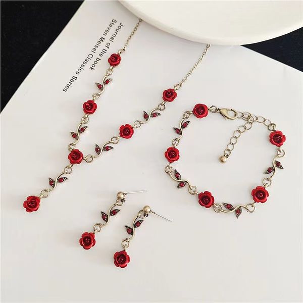 netizen retro girl rose flower bracelet with the same style, gentle and girlish temperament, versatile necklace and earring set, Golden;silver
netizen retro girl rose flower bracelet with the same style, gentle and girlish temperament, versatile necklace and earring set, Golden;silver