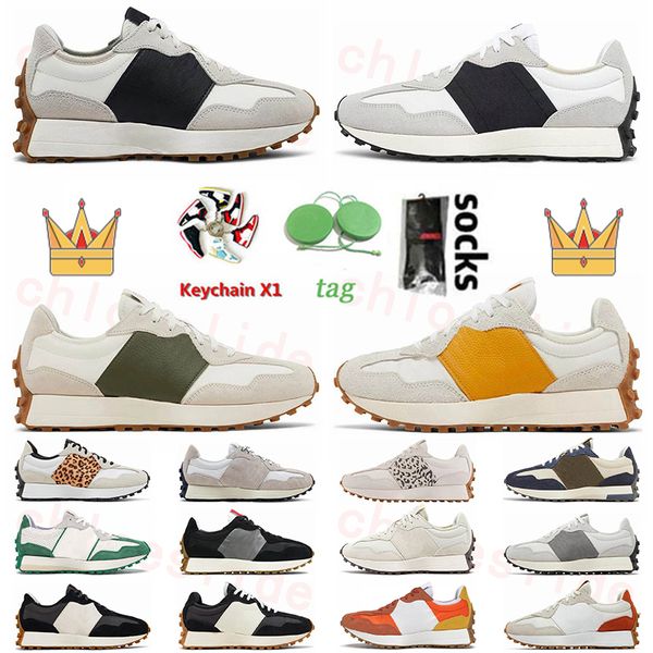 n327 b327 designer running shoes women mens sneakers green orange black soft yellow lime green navy blue navy white neon soles outdoor sport
n327 b327 designer running shoes women mens sneakers green orange black soft yellow lime green navy blue navy white neon soles outdoor sport