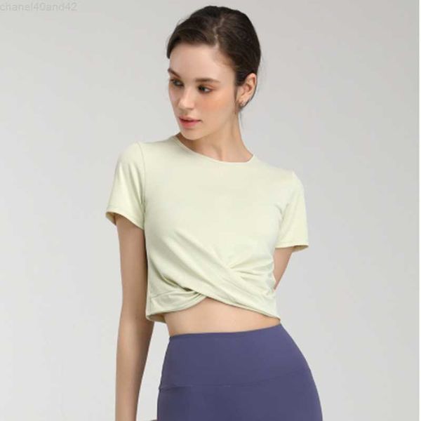 ll yoga lu align new fitness ladies yoga short-sleeved short t-shirt outdoor sports running fitness sweat-absorbing quick-drying sportswear
ll yoga lu align new fitness ladies yoga short-sleeved short t-shirt outdoor sports running fitness sweat-absorbing quick-drying sportswear