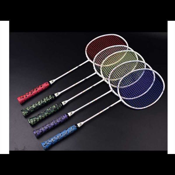 badminton rackets 6u professional full carbon 76g badminton racket ultra light offensive single shuttlecock racket game training q230901
badminton rackets 6u professional full carbon 76g badminton racket ultra light offensive single shuttlecock racket game training q230901