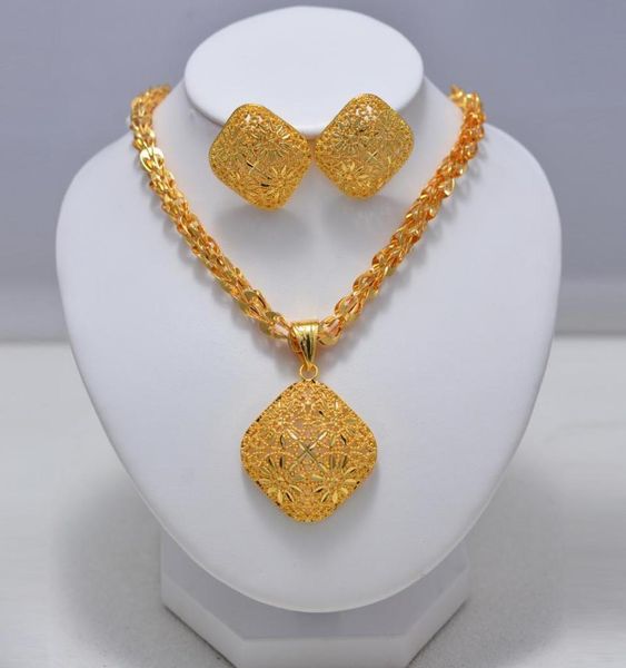 luxury wedding bridal dubai gold jewelry sets for women crystal necklace earrings african beads jewelry set whole design 201211654056, Slivery;crystal
luxury wedding bridal dubai gold jewelry sets for women crystal necklace earrings african beads jewelry set whole design 201211654056, Slivery;crystal