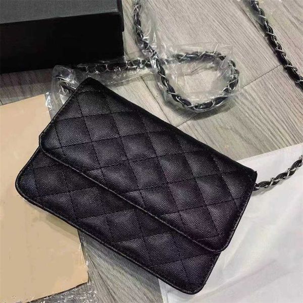 caviar women's single shoulder fate new popular same style lingge chain small square bag outlet 50% off
caviar women's single shoulder fate new popular same style lingge chain small square bag outlet 50% off