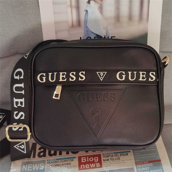 new inverted triangle square single shoulder oblique straddle small colorful style women's bag 50% off wholesale
new inverted triangle square single shoulder oblique straddle small colorful style women's bag 50% off wholesale