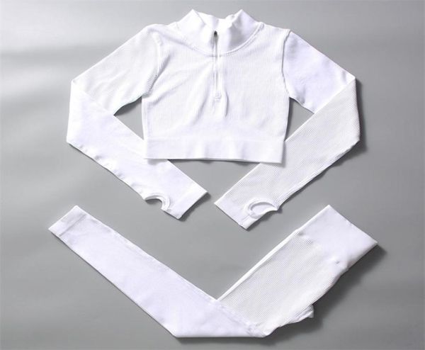 2pcs women tracksuit screw pattern yoga leggings sport suit gym clothing fitness set keep warm sportswear pant suits 2203179345006, Gray
2pcs women tracksuit screw pattern yoga leggings sport suit gym clothing fitness set keep warm sportswear pant suits 2203179345006, Gray