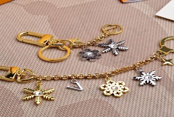 silver stylish keychain luxury designer snowflake keys pendant key buckle classic letter metal chain keychains bag or9457910, Slivery;golden
silver stylish keychain luxury designer snowflake keys pendant key buckle classic letter metal chain keychains bag or9457910, Slivery;golden