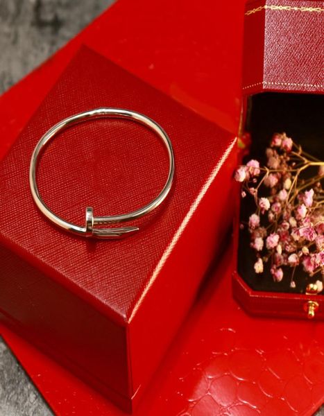 nail bracelet designer mens silver screw luxury jewelry women bracelet stainless steel gold rose gold cuff2739205, White
nail bracelet designer mens silver screw luxury jewelry women bracelet stainless steel gold rose gold cuff2739205, White