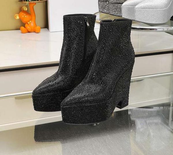 realfine888 5a boots vs8179460 diamonds wedge ankle boot 14.5cm heels 6cm platform desinger shoes for men with box size 39-45, Black
realfine888 5a boots vs8179460 diamonds wedge ankle boot 14.5cm heels 6cm platform desinger shoes for men with box size 39-45, Black