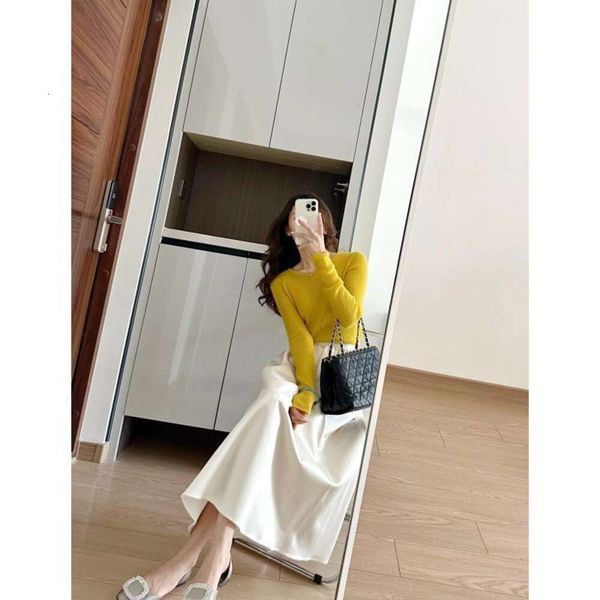 series wear a set of sweaters autumn and winter high grade french platycodon grandiflorum early womens sweater, White;black
series wear a set of sweaters autumn and winter high grade french platycodon grandiflorum early womens sweater, White;black