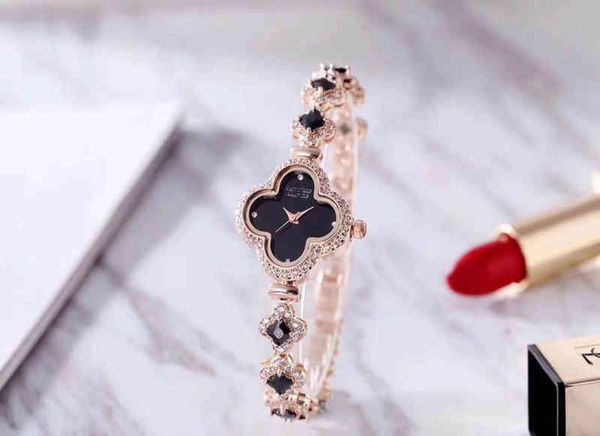 personality classic four leaf clover full diamond link wrist watchesbling watch sets adjustable crystal bracelet for women1201244, White
personality classic four leaf clover full diamond link wrist watchesbling watch sets adjustable crystal bracelet for women1201244, White