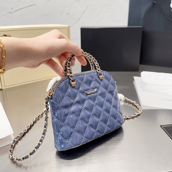 womens shoulder bag makeup bag patent leather diamond check gold hardware metal buckle delicate handle luxury handbag matelasse chain diagon
womens shoulder bag makeup bag patent leather diamond check gold hardware metal buckle delicate handle luxury handbag matelasse chain diagon