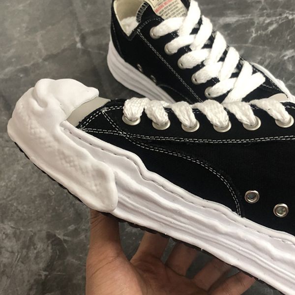 shoes maison mihara yasuhiro original sole low cut canvas for men women miharayasuhiro toe cap sneakers mens mmy 2023, Black
shoes maison mihara yasuhiro original sole low cut canvas for men women miharayasuhiro toe cap sneakers mens mmy 2023, Black