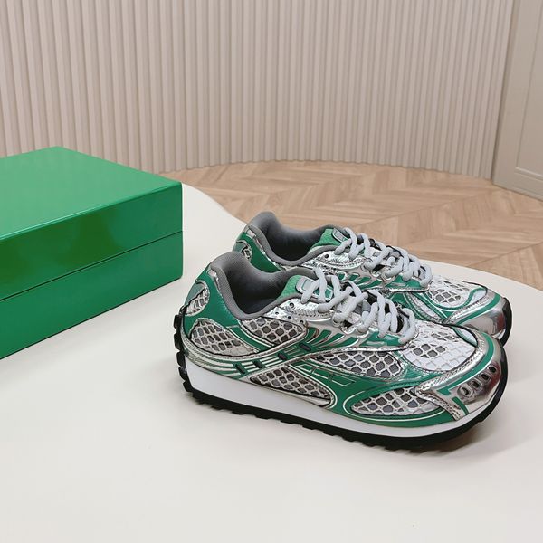 luxury brand designer men women casual shoes white black green sneakers leather trainer nylon printed platform trainers shoes
luxury brand designer men women casual shoes white black green sneakers leather trainer nylon printed platform trainers shoes