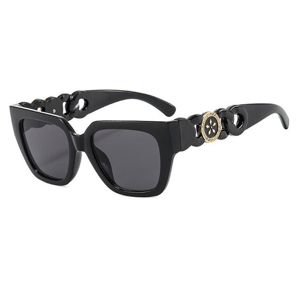 2022 sunglasses for man woman designer goggle beach sun glasses 7 colors optional 529, White;black
2022 sunglasses for man woman designer goggle beach sun glasses 7 colors optional 529, White;black