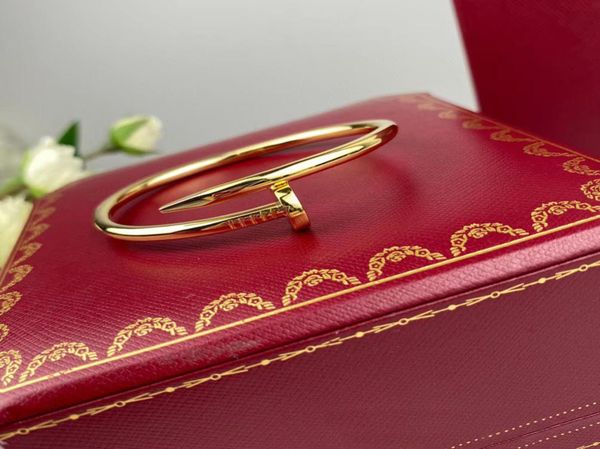 stainless steel nail bracelet inlay diamond screw nail cuff women men bracelet luxury jewelry deisgner jewelry lovers with origina5567213, Golden;silver
stainless steel nail bracelet inlay diamond screw nail cuff women men bracelet luxury jewelry deisgner jewelry lovers with origina5567213, Golden;silver