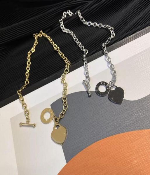 luxury designer fashion necklace choker chain 925 silver plated 18k gold plated stainless steel letter pendant necklaces for women1721647
luxury designer fashion necklace choker chain 925 silver plated 18k gold plated stainless steel letter pendant necklaces for women1721647