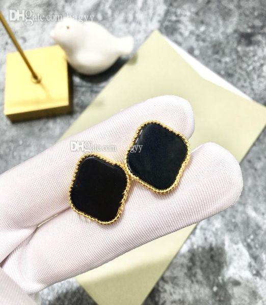 designer van large clover charm stud earrings sweater chain pendant necklace classic love charm couple gift screw party wedding je9272401, Golden
designer van large clover charm stud earrings sweater chain pendant necklace classic love charm couple gift screw party wedding je9272401, Golden
