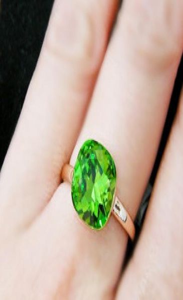 wedding ring,18k gold plated rovski crystal finger rings ,fashion 2016 women gold filled jewelry,sell5625333, Golden;silver
wedding ring,18k gold plated rovski crystal finger rings ,fashion 2016 women gold filled jewelry,sell5625333, Golden;silver