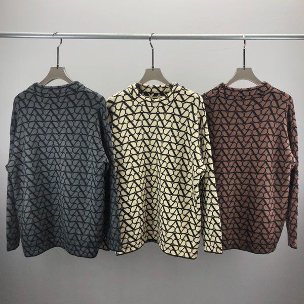 2023 new cardigan sweater minimalist embroidery academy style luxury and elegant v-neck design y112
2023 new cardigan sweater minimalist embroidery academy style luxury and elegant v-neck design y112