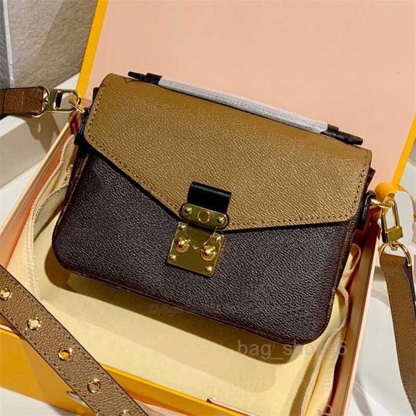 fashion purse luxury women's casual paneled messenger zipper purse business shoulder bag satchel handbag women's casual lap bag sa, Red;black
fashion purse luxury women's casual paneled messenger zipper purse business shoulder bag satchel handbag women's casual lap bag sa, Red;black