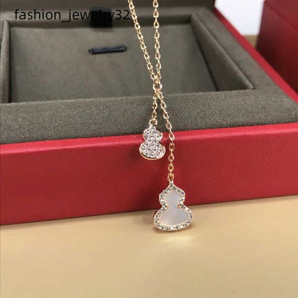 designer jewelry diamond pendant necklace classic titanium steel diamonds bottle gourd pendant necklaces 18k gold plated women luck necklace, Silver
designer jewelry diamond pendant necklace classic titanium steel diamonds bottle gourd pendant necklaces 18k gold plated women luck necklace, Silver