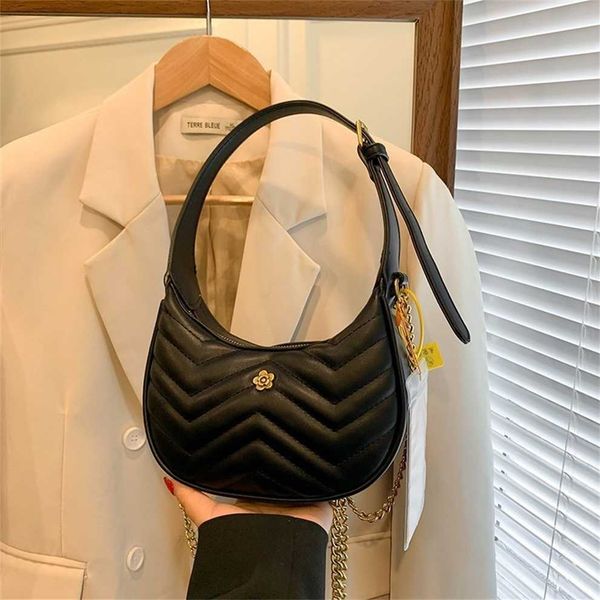 underarm for women new mini chain diagonal half moon bag single shoulder handbag 50% off outlet store
underarm for women new mini chain diagonal half moon bag single shoulder handbag 50% off outlet store