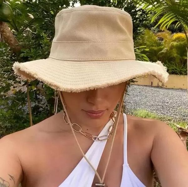 designer bucket hat fashion wide brim hat womens men baseball casquets caps beach sun basketball beanie fedora bonnet cap snapbacks for wome, Blue;gray
designer bucket hat fashion wide brim hat womens men baseball casquets caps beach sun basketball beanie fedora bonnet cap snapbacks for wome, Blue;gray