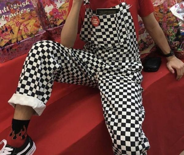 2018 black and white plaid mosaic checkerboard lattice overalls women loose bib pants new retro old school hiphop style y190701017916774, Black;white
2018 black and white plaid mosaic checkerboard lattice overalls women loose bib pants new retro old school hiphop style y190701017916774, Black;white