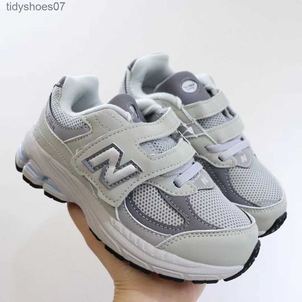 2023 company grade kids shoes nb2002r yuanzu grey classic grey casual sports shoes men's and women's shoe, Black
2023 company grade kids shoes nb2002r yuanzu grey classic grey casual sports shoes men's and women's shoe, Black
