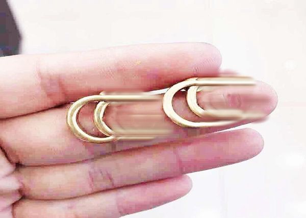 2021 brass material 925 sterling stud silver earring hollow words earrings for women compatible jewelry8803708, Golden;silver
2021 brass material 925 sterling stud silver earring hollow words earrings for women compatible jewelry8803708, Golden;silver