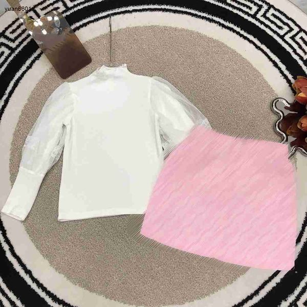 luxury designer girls dress suits autumn sets size 100-150 cm 2pcs pure cotton bottomed shirt and jacquard denim skirt aug30, White
luxury designer girls dress suits autumn sets size 100-150 cm 2pcs pure cotton bottomed shirt and jacquard denim skirt aug30, White
