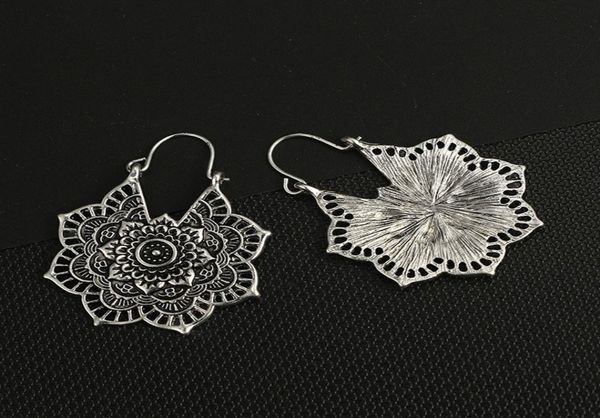 wholesa flower hollow earrings gypsy mandala silver earrings gold retro ethnic hoop earring dangle earrings for woman ear studs bo6224470
wholesa flower hollow earrings gypsy mandala silver earrings gold retro ethnic hoop earring dangle earrings for woman ear studs bo6224470