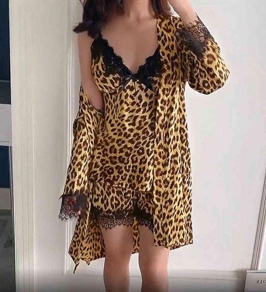 lace leopard satin pajamas sets women sleepwear spaghetti strap silk home wear pijama sleep lounge pyjama nightwear2537451, Black;red
lace leopard satin pajamas sets women sleepwear spaghetti strap silk home wear pijama sleep lounge pyjama nightwear2537451, Black;red