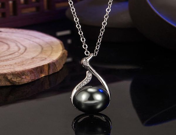 imitation tahiti natural black pearl pendant female diamond inlaid zircon n necklace1610403, Silver
imitation tahiti natural black pearl pendant female diamond inlaid zircon n necklace1610403, Silver