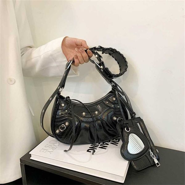 23 new locomotive underarm rivet tassel three in teeth fold one shoulder crossbody women's bag trendy outlet 50% off
23 new locomotive underarm rivet tassel three in teeth fold one shoulder crossbody women's bag trendy outlet 50% off