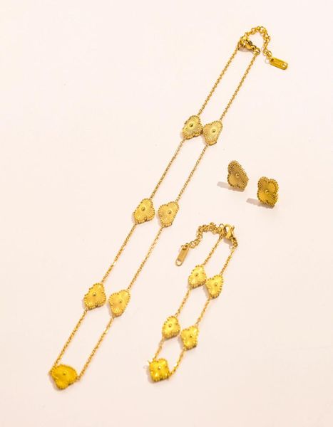 luxury designer pendant necklaces premium brand long chains 18k gold plated flower necklace womens love necklace stainless steel j6322659, Silver
luxury designer pendant necklaces premium brand long chains 18k gold plated flower necklace womens love necklace stainless steel j6322659, Silver