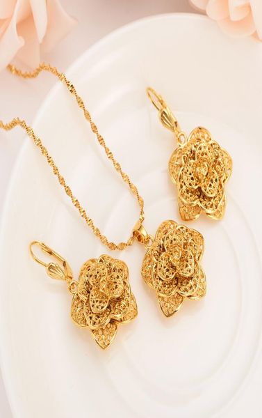 gold flower pendant sweater chain necklaces earrings gold color dubai jewellery set wedding party women girls gifts7257956, Black
gold flower pendant sweater chain necklaces earrings gold color dubai jewellery set wedding party women girls gifts7257956, Black