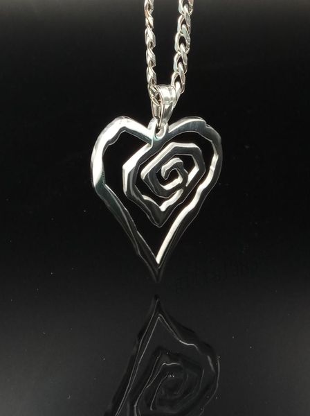 marilyn manson heart rose charm new mm rose cuba chain 24inch necklace6793233, Silver
marilyn manson heart rose charm new mm rose cuba chain 24inch necklace6793233, Silver