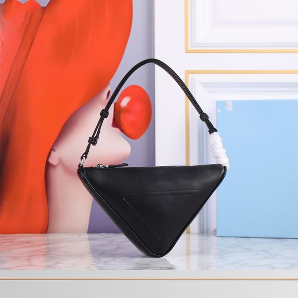 classic fashion checker pattern chain brand wallet retro women's brown leather handbag designer shoulder bag mini style
classic fashion checker pattern chain brand wallet retro women's brown leather handbag designer shoulder bag mini style