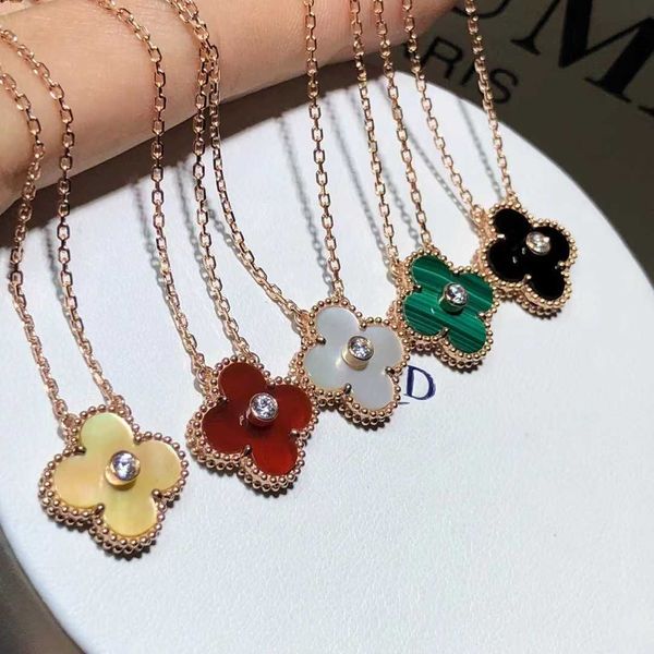 fashion vintage 4/four leaf clover v gold high edition four grass necklace thickened plating lucky pendant white fritillaria 18k rose lock b, Silver
fashion vintage 4/four leaf clover v gold high edition four grass necklace thickened plating lucky pendant white fritillaria 18k rose lock b, Silver