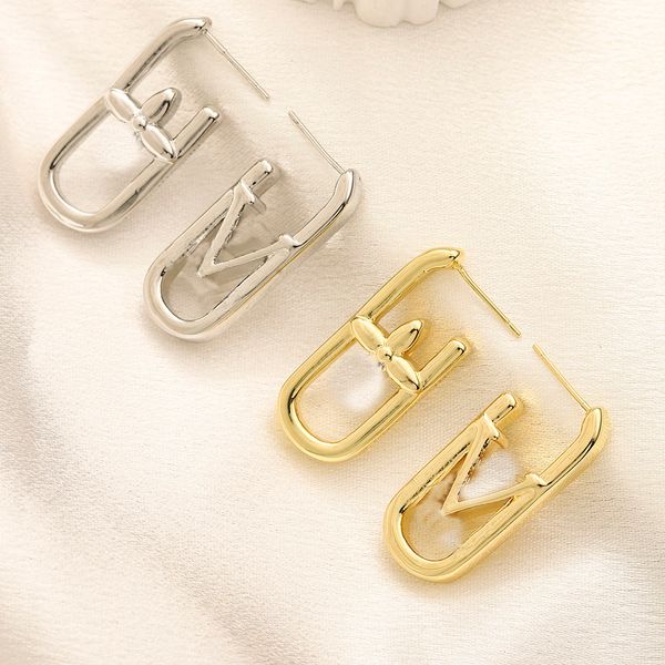 18k gold plated luxury brand designers letters ear stud eardrop stainless steel flower geometric famous women steel seal print earring chris, Golden;silver
18k gold plated luxury brand designers letters ear stud eardrop stainless steel flower geometric famous women steel seal print earring chris, Golden;silver