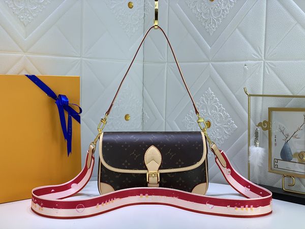 diane alma bb luxury designer womens handbag mens steamer bag cross body bag monograms leather tote bag speedy bag capucines shoulder bags m
diane alma bb luxury designer womens handbag mens steamer bag cross body bag monograms leather tote bag speedy bag capucines shoulder bags m