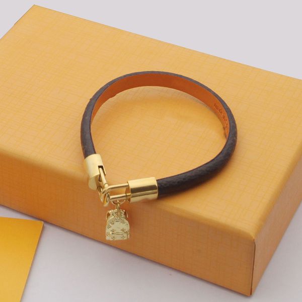 bracelet designer for women designer bracelet luxury feeling high-end fashion leather bracelet 18k gold plated titanium with charm bracelet, Golden;silver
bracelet designer for women designer bracelet luxury feeling high-end fashion leather bracelet 18k gold plated titanium with charm bracelet, Golden;silver