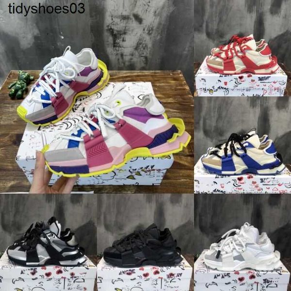 new custom sneakers dg-space sneakers designer explosion models casual shoe stitching material sneaker 3m reflective leather dad chunky shoe, Black
new custom sneakers dg-space sneakers designer explosion models casual shoe stitching material sneaker 3m reflective leather dad chunky shoe, Black
