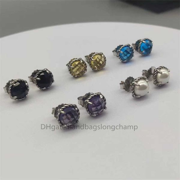 luxury stud earrings 18k gold plated four claw round crystal earrings vintage pearl s925 ladies designer ladies 2023 fashion wedding gift 2y, Golden
luxury stud earrings 18k gold plated four claw round crystal earrings vintage pearl s925 ladies designer ladies 2023 fashion wedding gift 2y, Golden