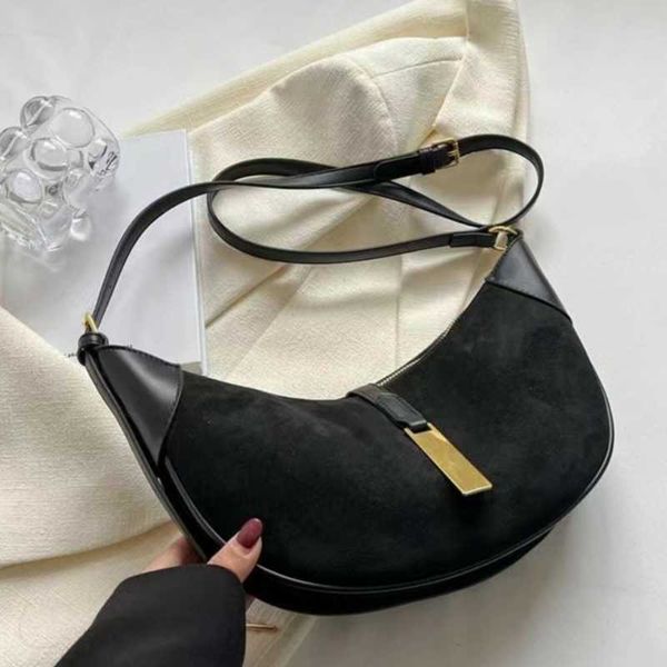 designer polo id suede mini crescent bag brown color leather stitching coffee half moon shoulder bags gold hasp
designer polo id suede mini crescent bag brown color leather stitching coffee half moon shoulder bags gold hasp