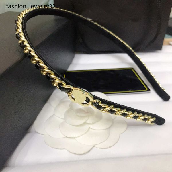 luxury designer hand knitting headbands hair bands for women girl brand elastic letter headband 18k gold plated sports fitness headband head, Silver
luxury designer hand knitting headbands hair bands for women girl brand elastic letter headband 18k gold plated sports fitness headband head, Silver