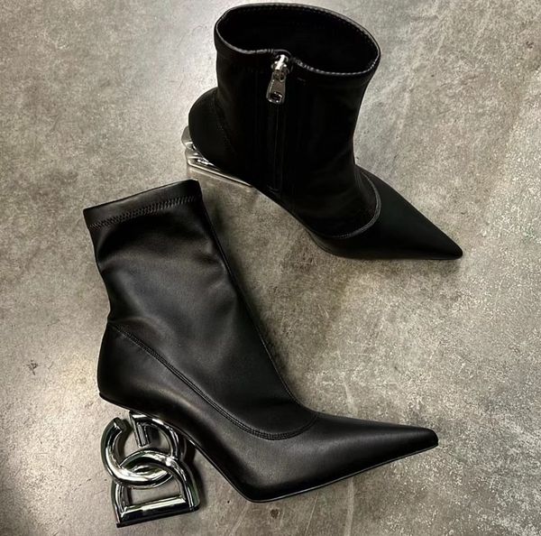 winter brands keira zip ankle boots women pop sculptural d-baroque heel black stretch leather lady booties pointed toe booty eu35-43
winter brands keira zip ankle boots women pop sculptural d-baroque heel black stretch leather lady booties pointed toe booty eu35-43
